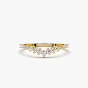 14k Curved Graduating Diamond Wedding Band