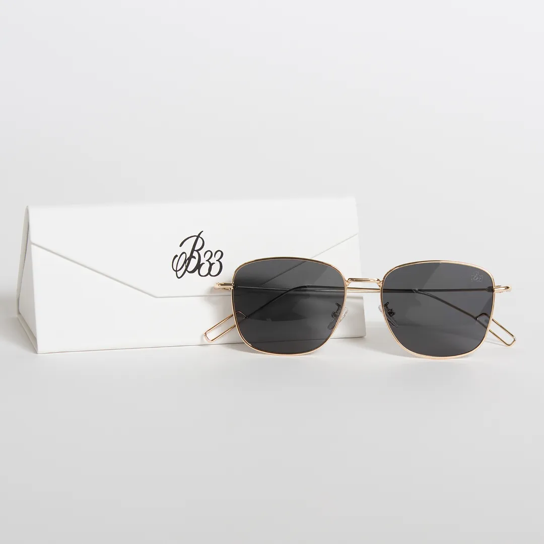 Alcorta Sunglasses - Black/Gold