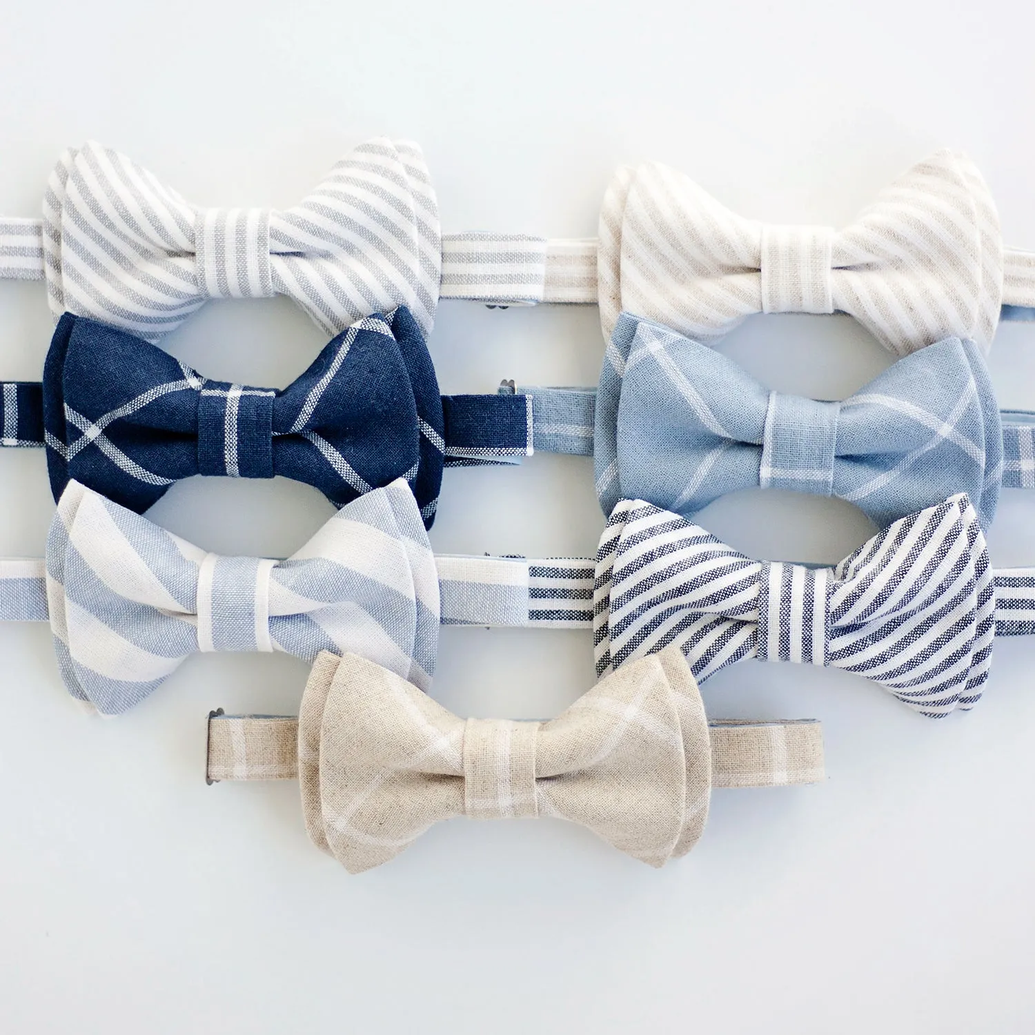 Boy's Bow Tie / Navy Linen Window Pane